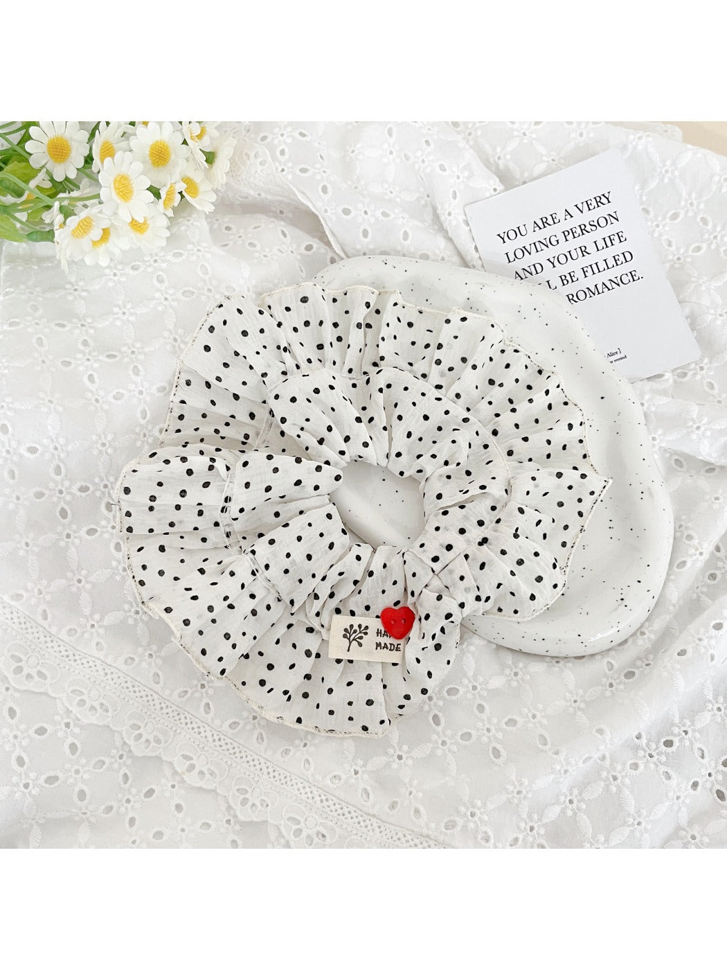 Gifty - vintage polka dot ruffle scrunchie hair tie