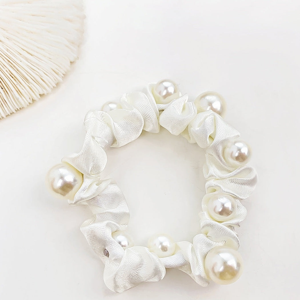Pearl Scrunchie variant image