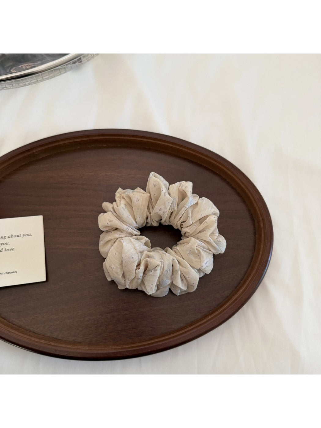 Gifty - Floral Print Polyester Ruffled Scrunchie