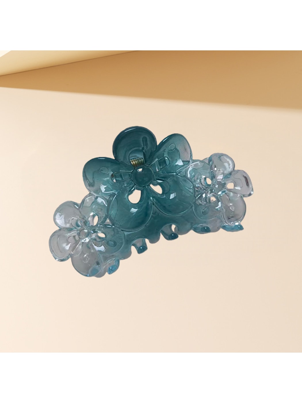 Beau - Gradient Three Flowers Plastic Claw Clip