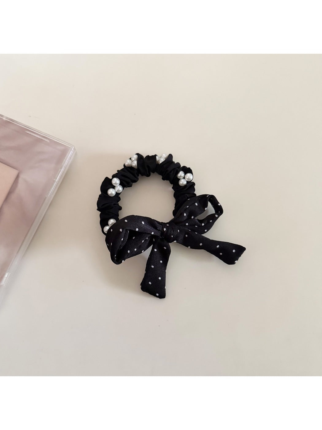 Gifty - Polka Dot Bow Hair Ring