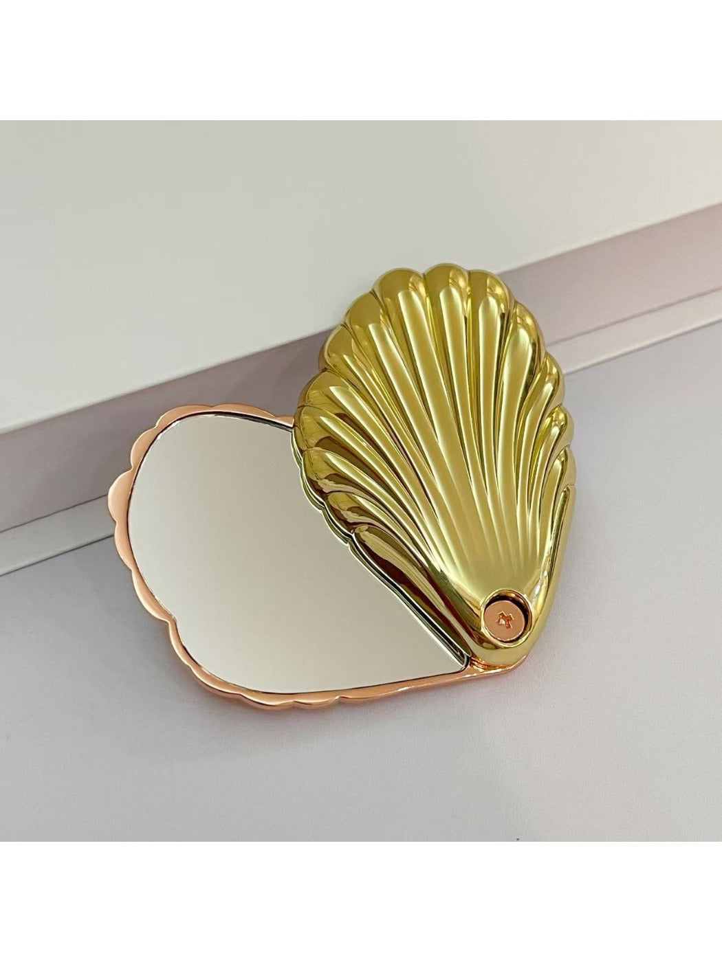 Mirroray - Hand-Held Makeup Mirror Double-Sided