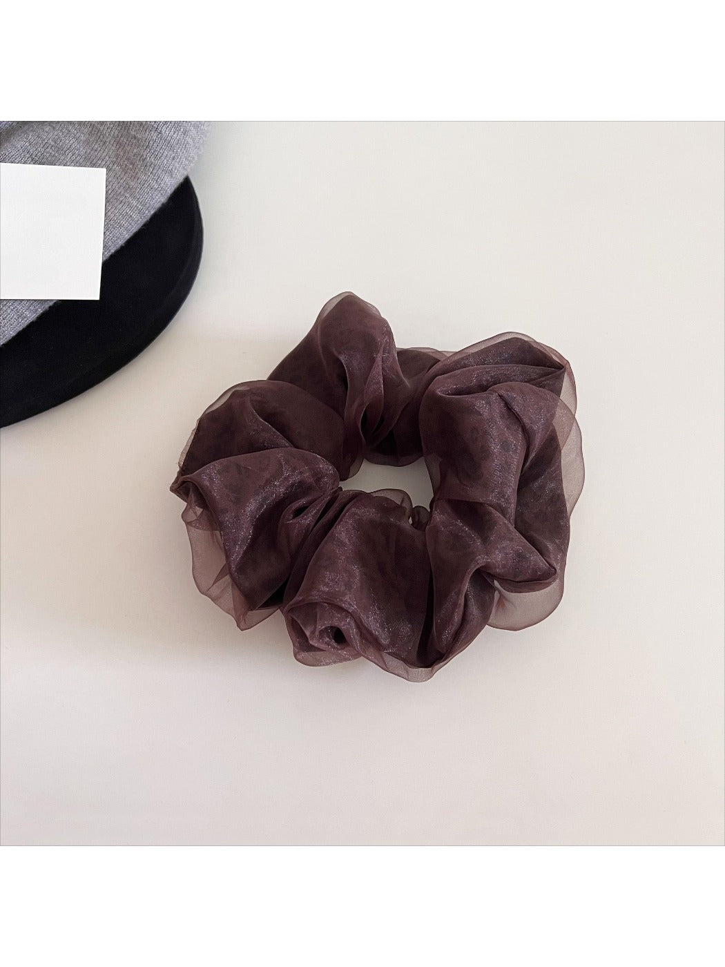 Gifty - Elegant Mesh Print Scrunchies