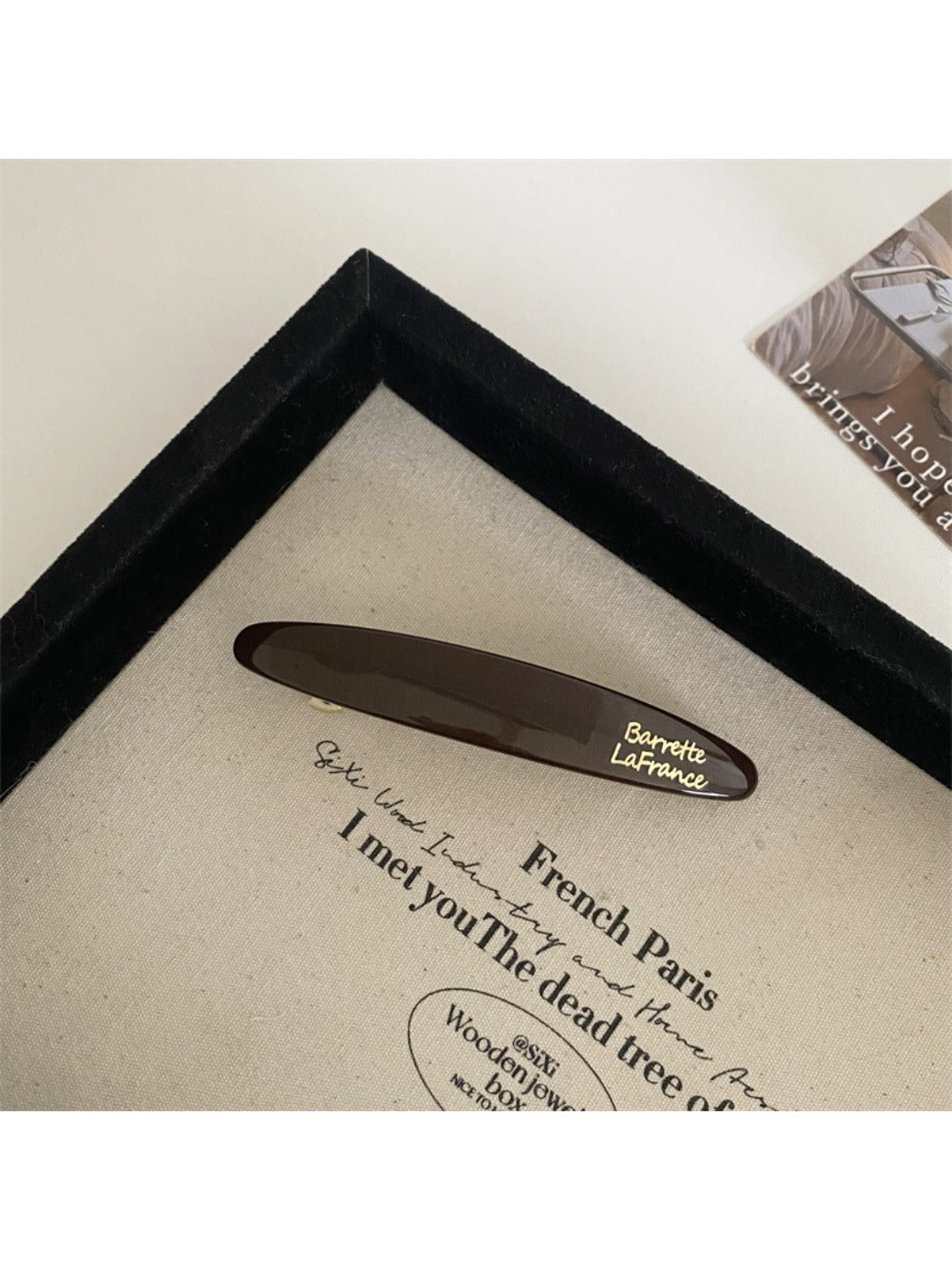 Beau - Vintage Oval Shaped Hair Clip