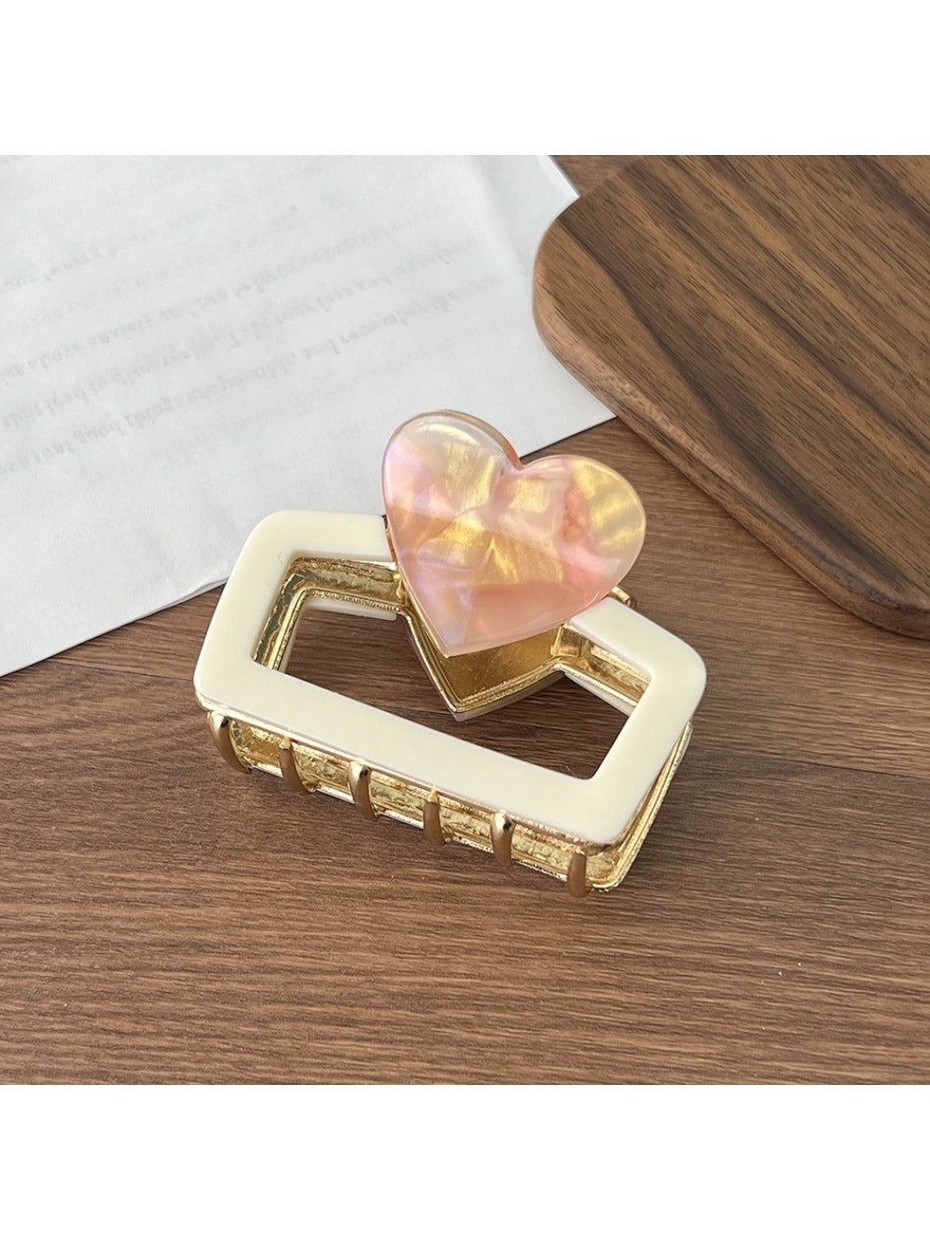 Beau - Valentine'S Heart Shaped Square Claw Clip
