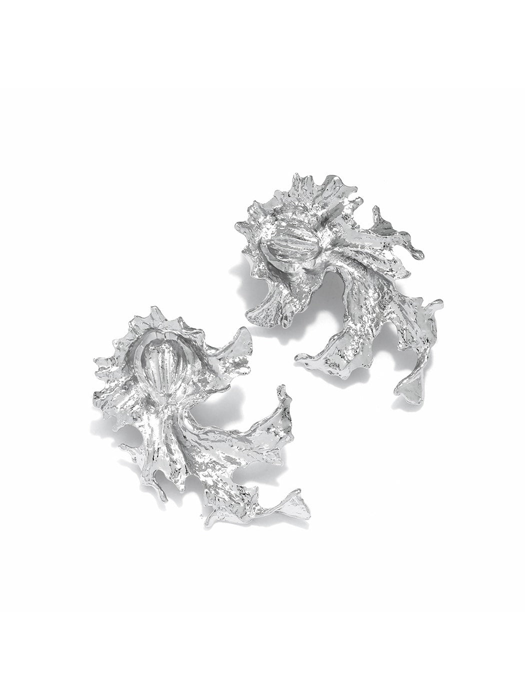 Earedge - Vintage Style Alloy Flower Dangle Earrings