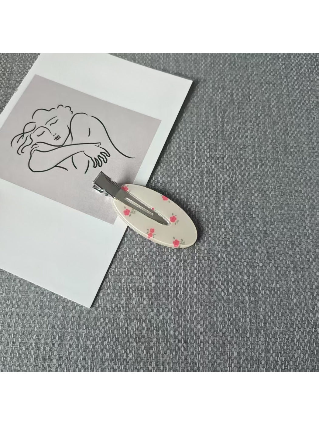 Beau - Star-Patterned Hair Clip