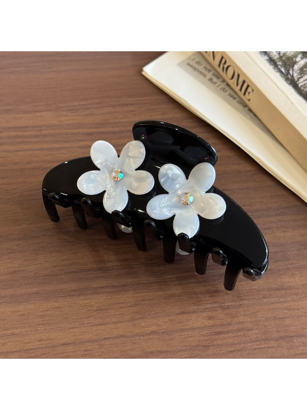 Beau - Acetate Horse Shaped Claw Clip