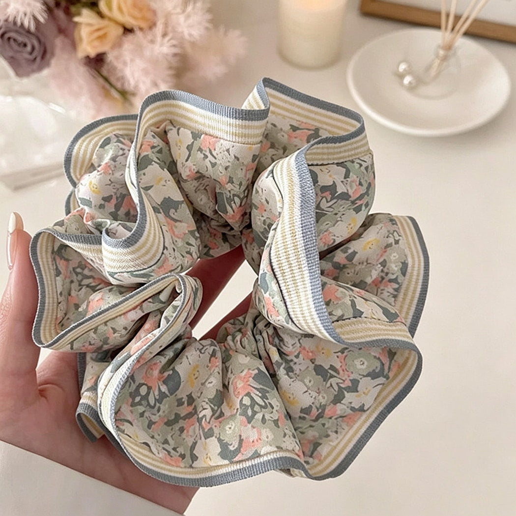Gifty - Polyester Fiber Flower Print Hair Scrunchie