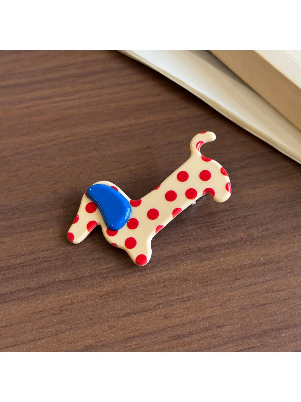 Beau - Polka Dot Dog Shape Acetate Claw Clip