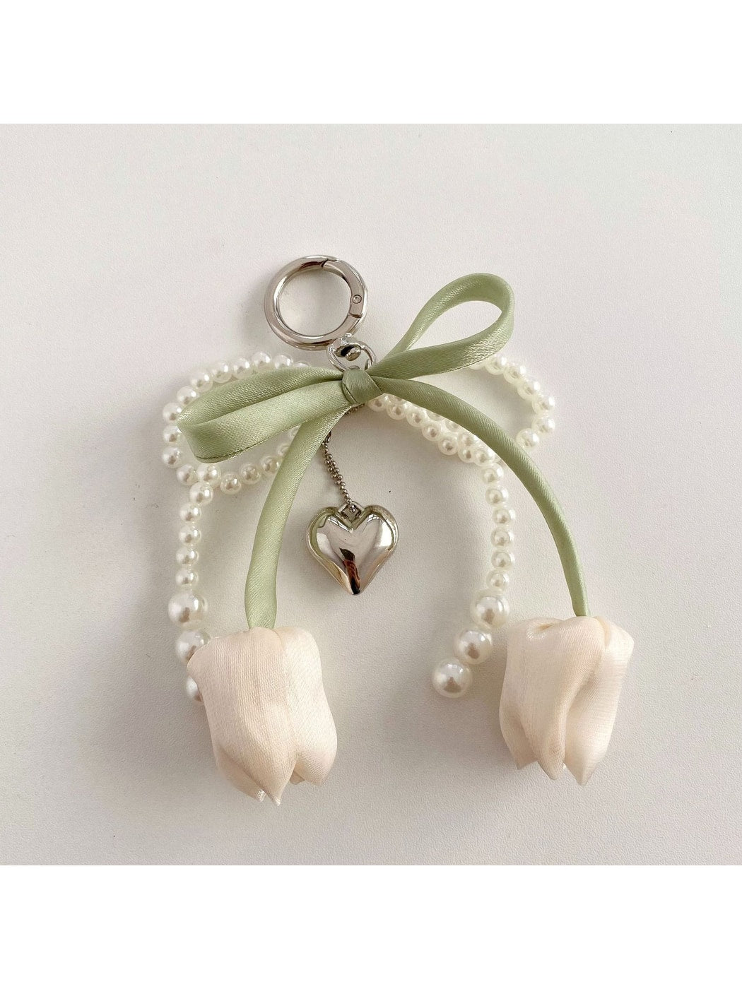 Keypus - Beaded Bow Tulip Bag Charm Keychain