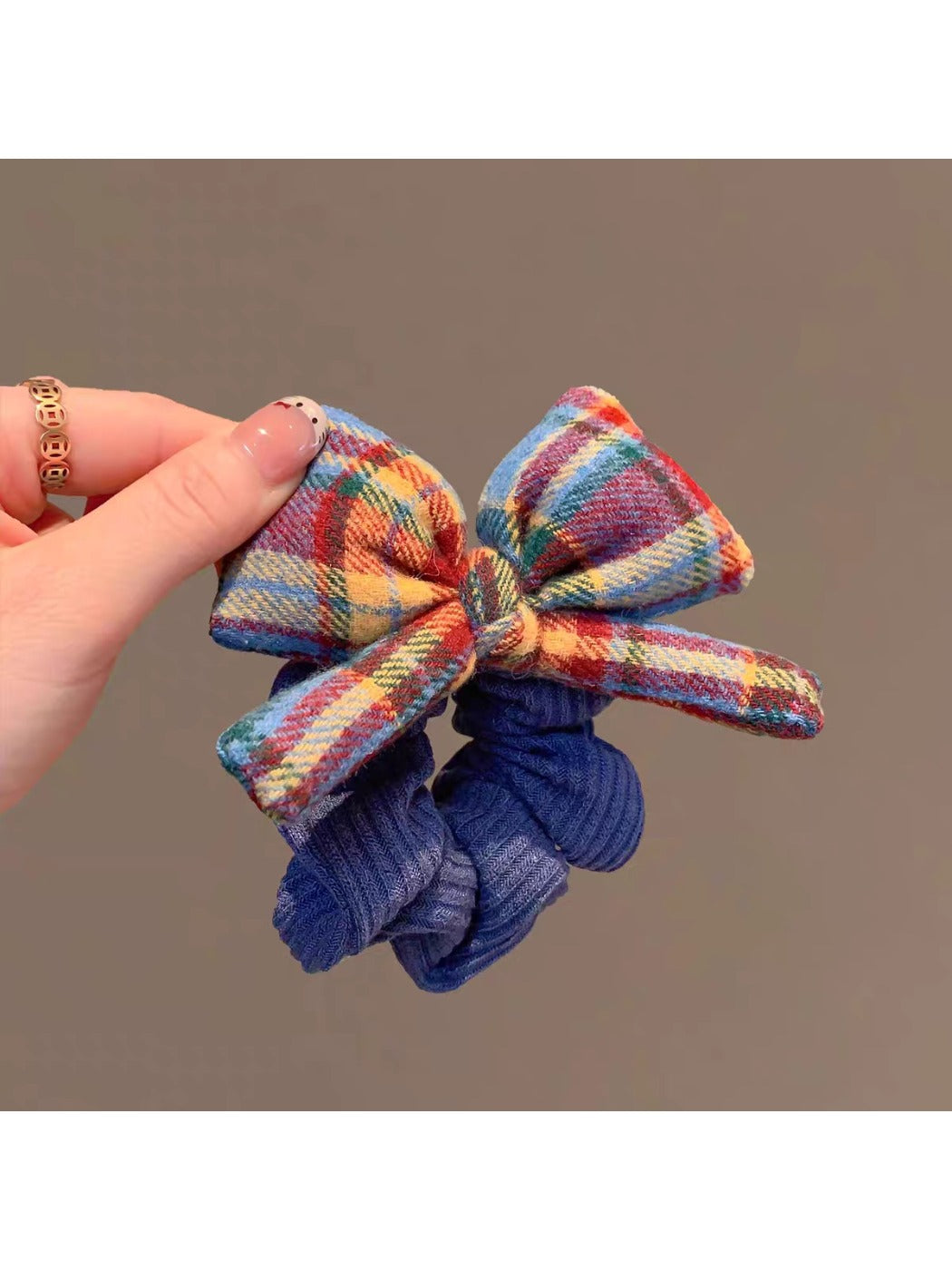 Gifty - Colorful Checkered Bow Scrunchie Hair Ring