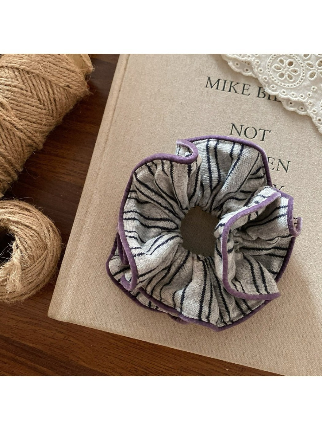 Gifty - Striped Knitted Large Intestine Hair Ties
