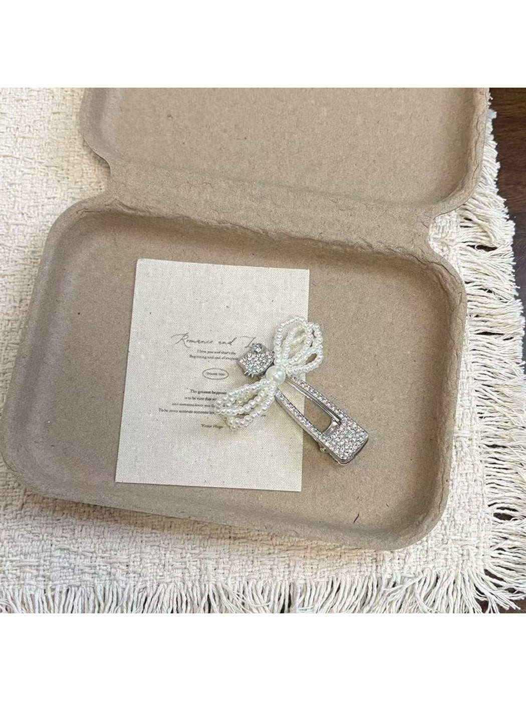 Beau - Alloy and Plastic Bow Duckbill Hair Clip