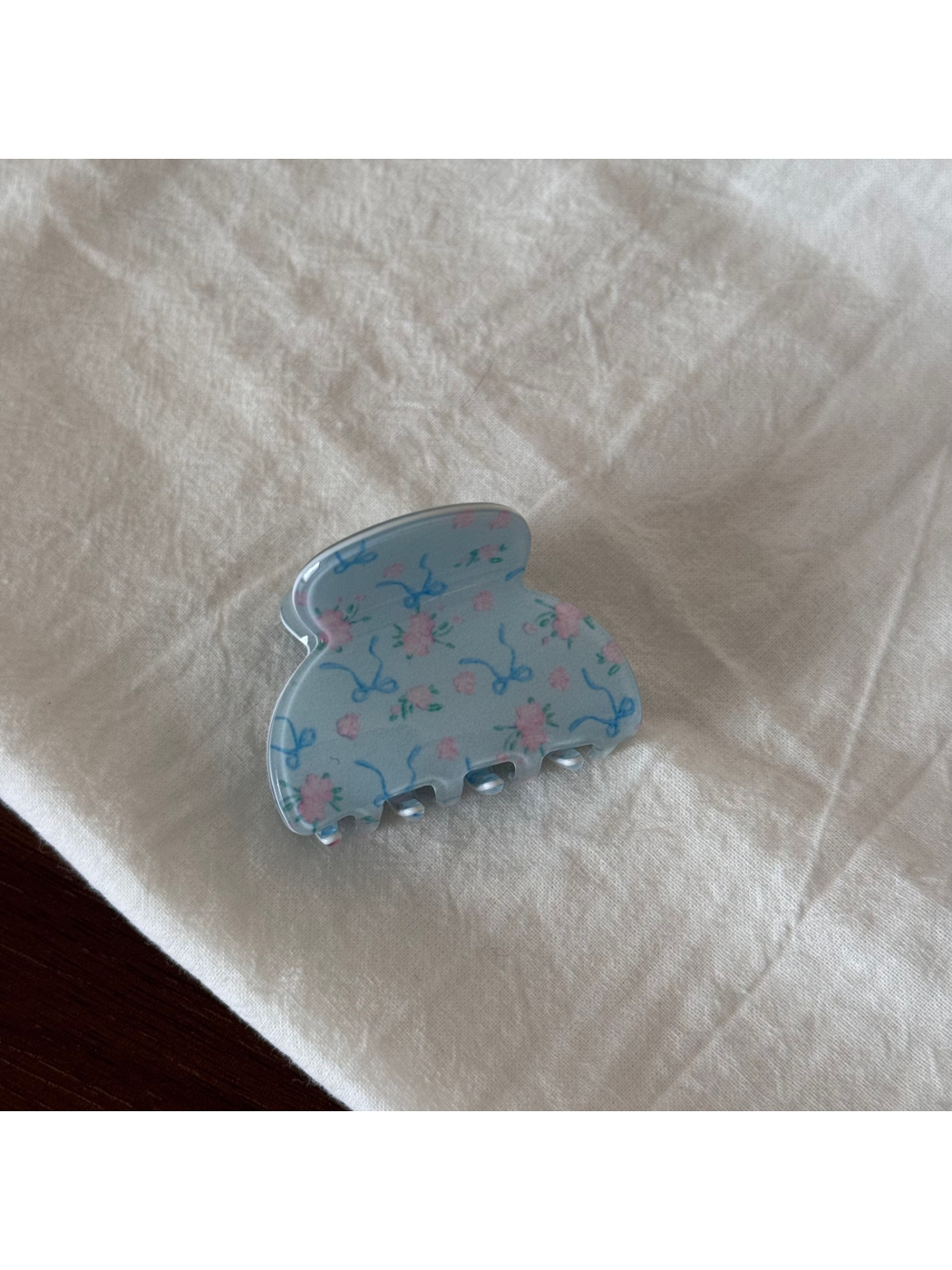 Beau - Floral Print Acetate Claw Hair Clip