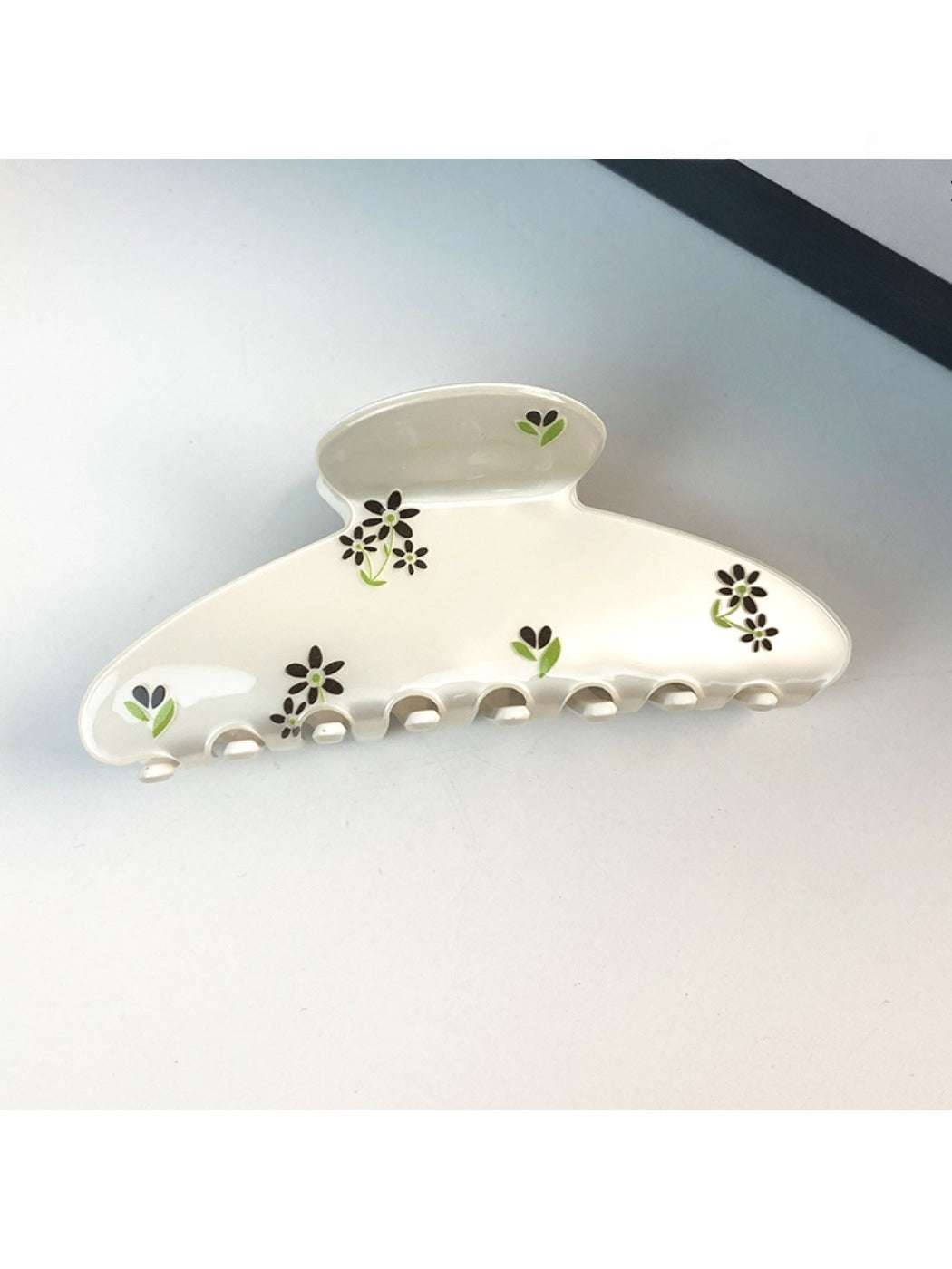 Beau - Vintage Print Pattern Hair Clip