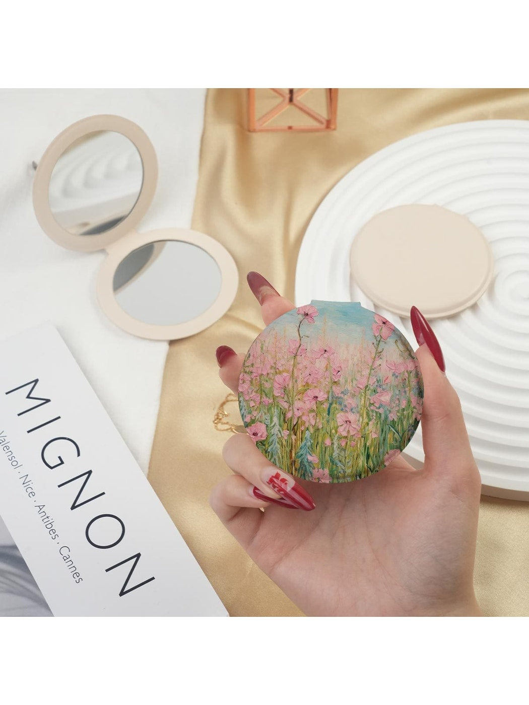 Mirroray - Round Glass Portable Folding Vanity Mirror