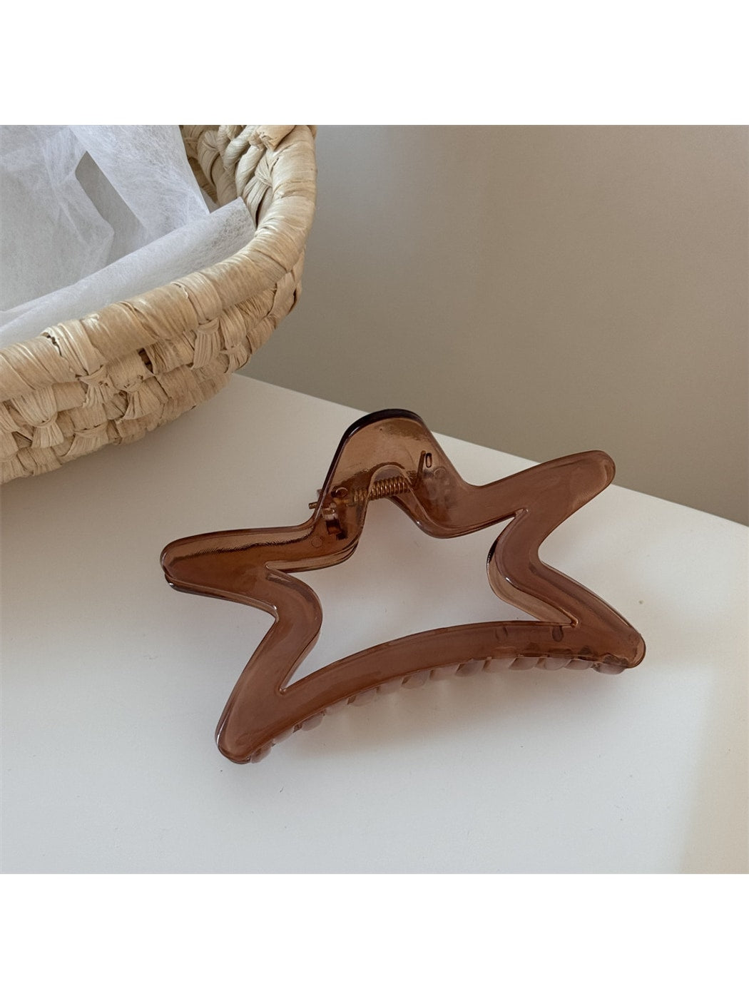 Beau - Simple Transparent Star Shape Hair Claw Clip