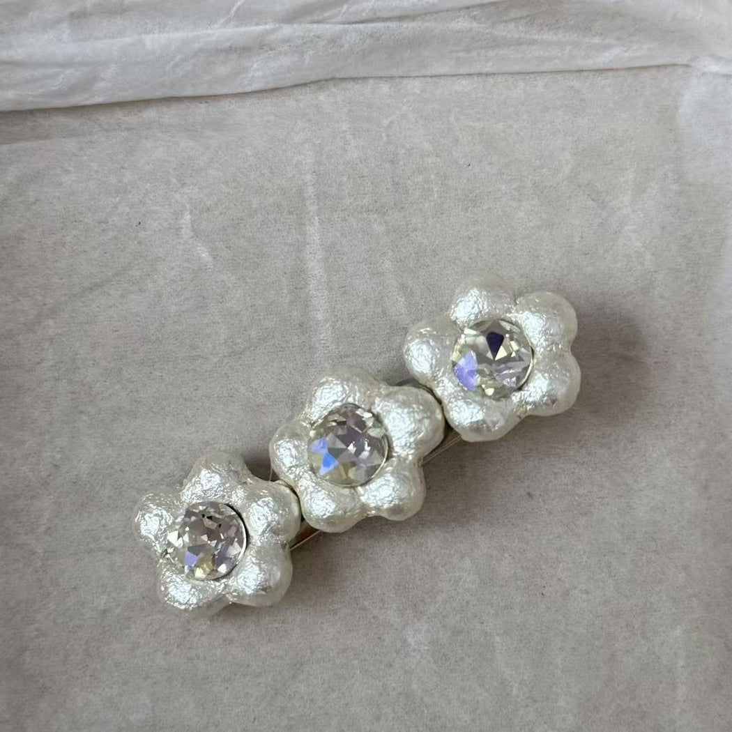 Beau - Polka Dot Flower Detail Alloy Hair Clip