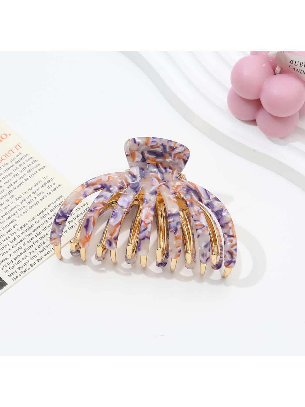 Beau - Chrysanthemum Shape Textured Hair Claw Clip