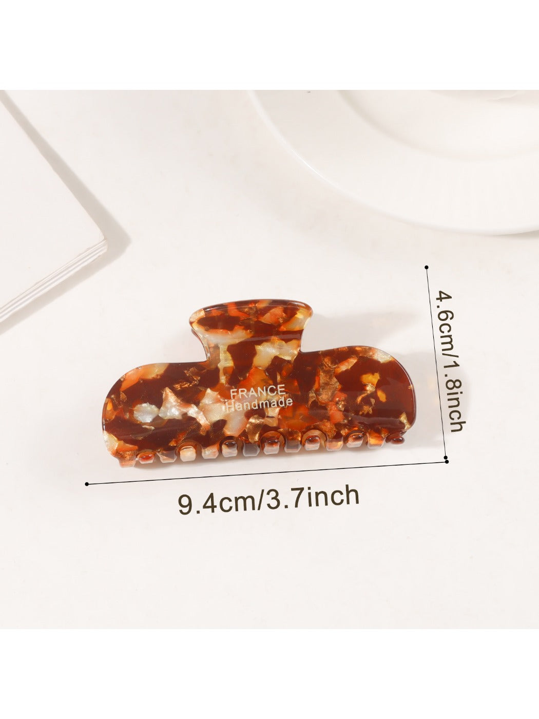 Beau - Minimalist Textured Half Round Claw Clip