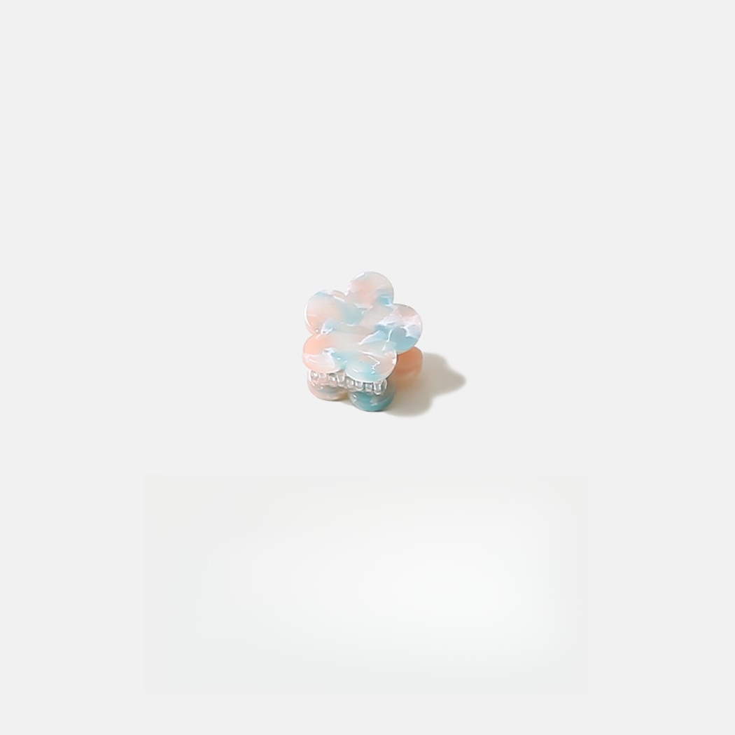 Beau - Acetate Flower Side Styling Claw Clip