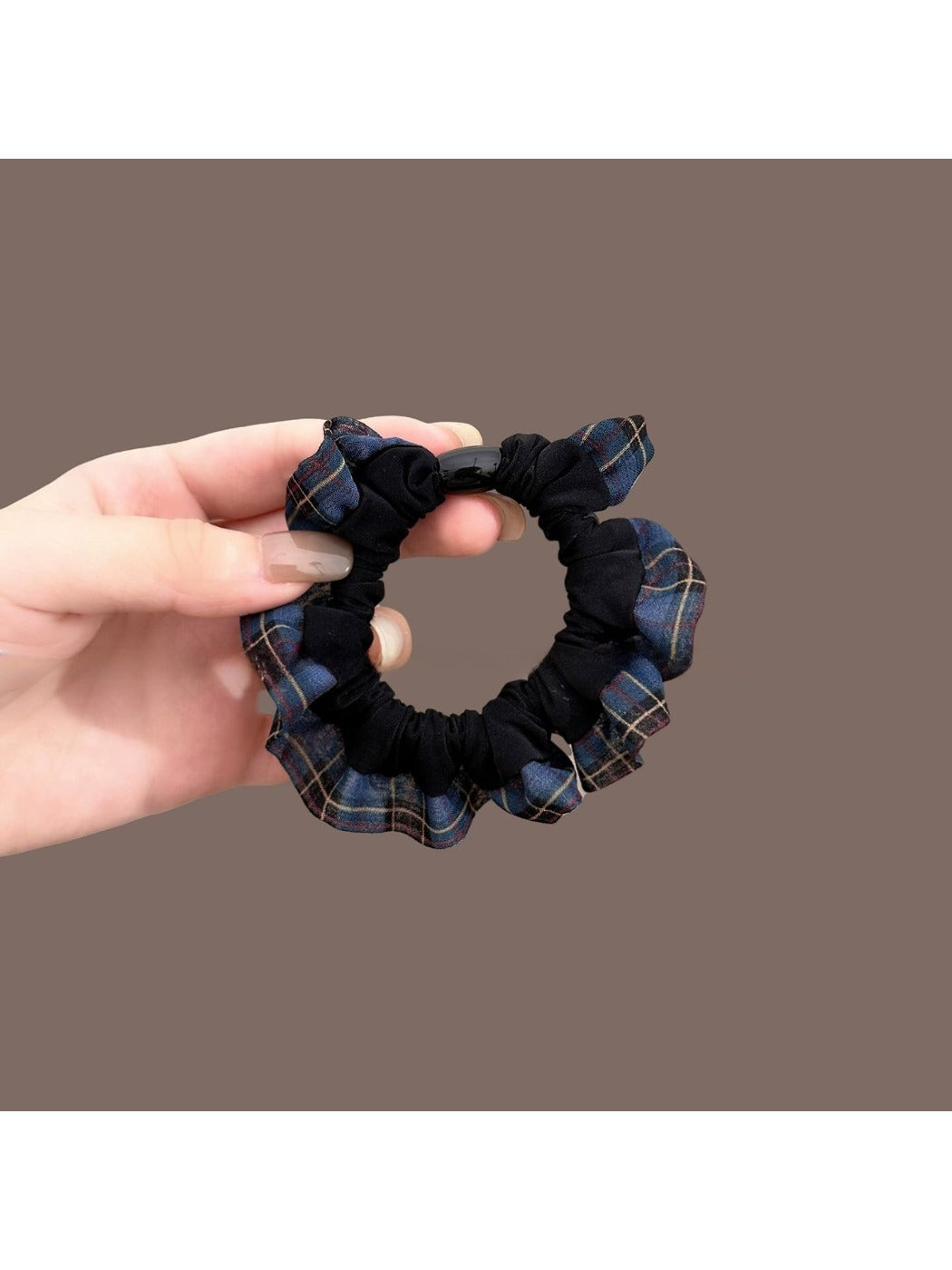Gifty - Elegant Simple Color Edge Scrunchie