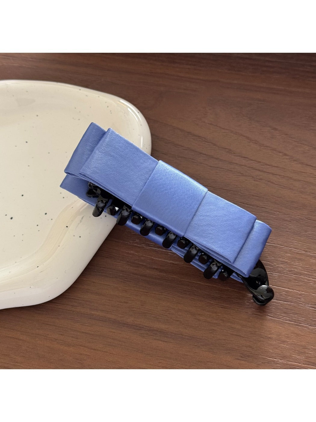Beau - Sleek Bow Design Plastic Banana Clip
