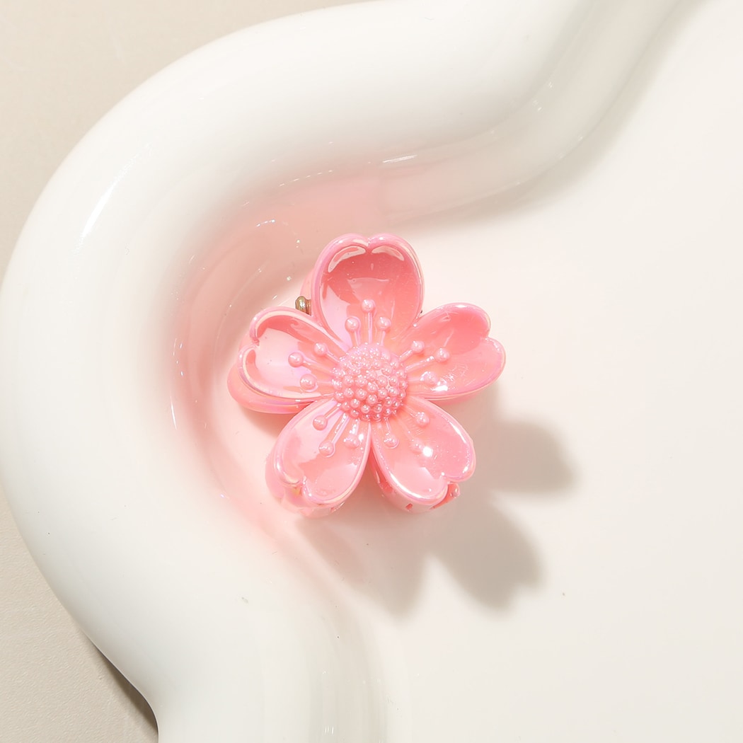 Beau - Glossy Petal Flower PS Claw Clip