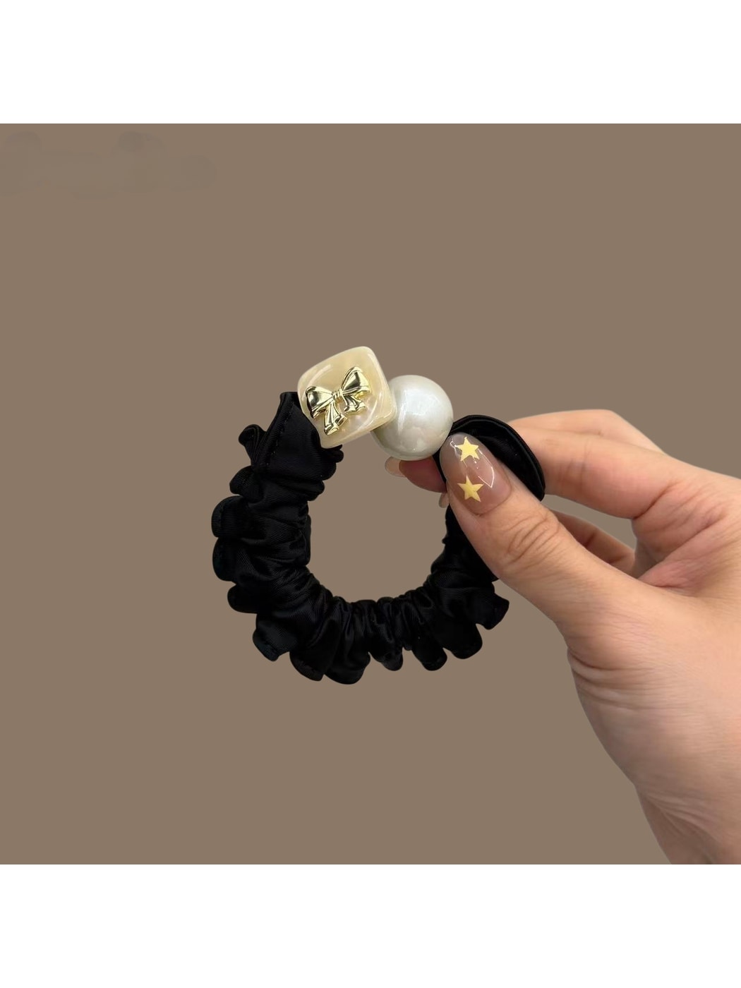 Gifty - Satin Bow Accent Scrunchie