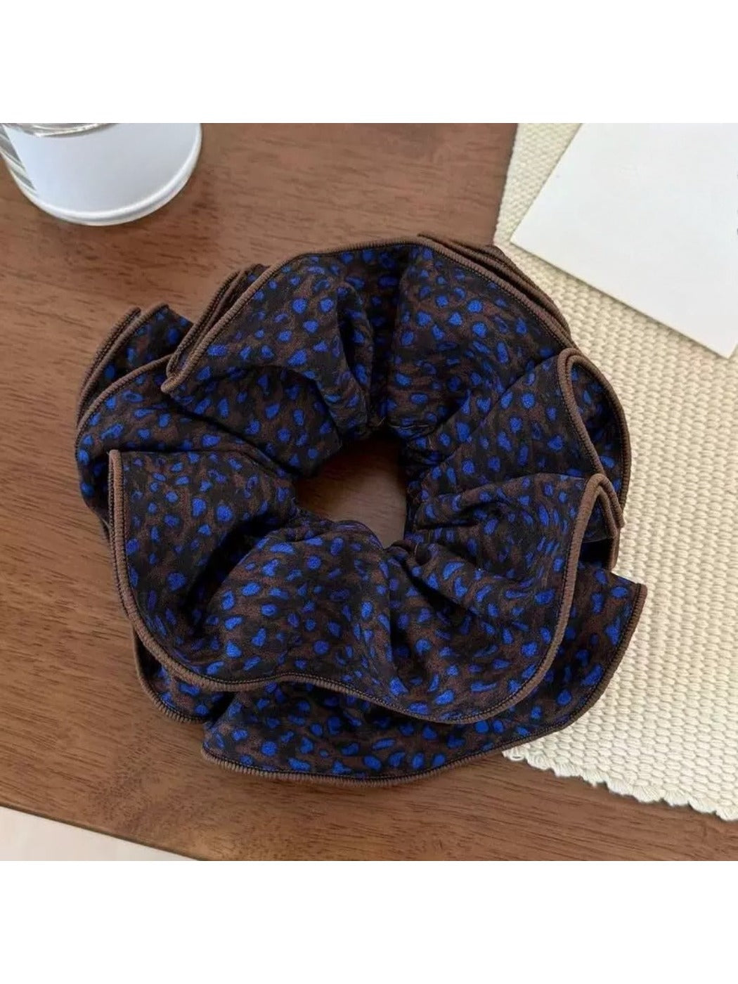 Gifty - Spring Retro Polka Dot Ruffled Scrunchie