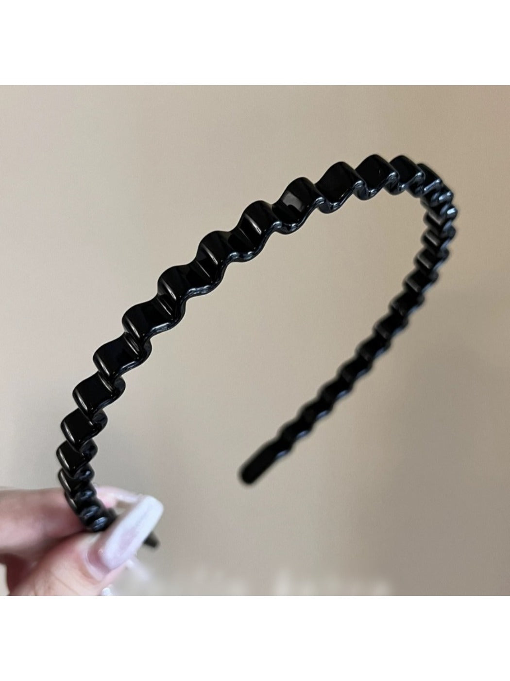 Gifty - Vintage Wave Line Plastic Hair Headband