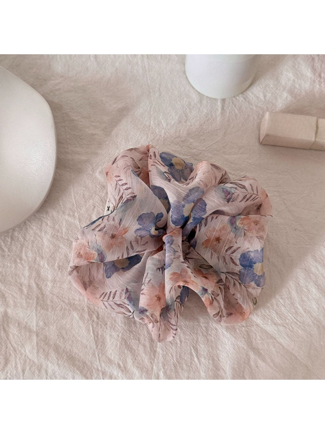 Gifty - Mesh Floral Print Polyester Scrunchie Hair Tie