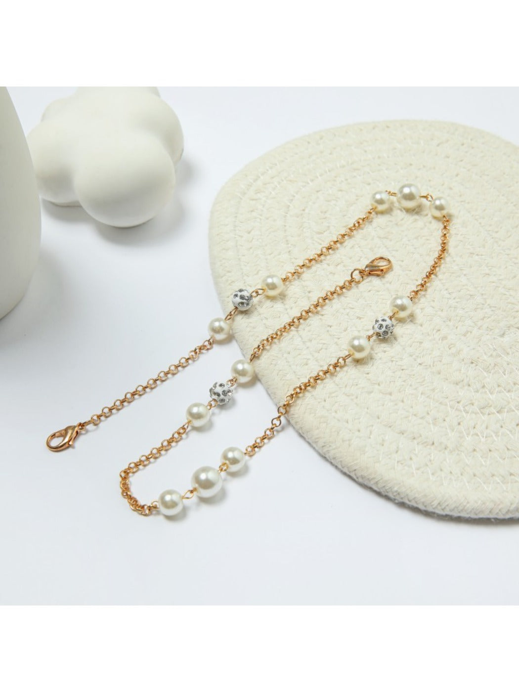 Velra - Minimalist Beaded Eyeglass Strap