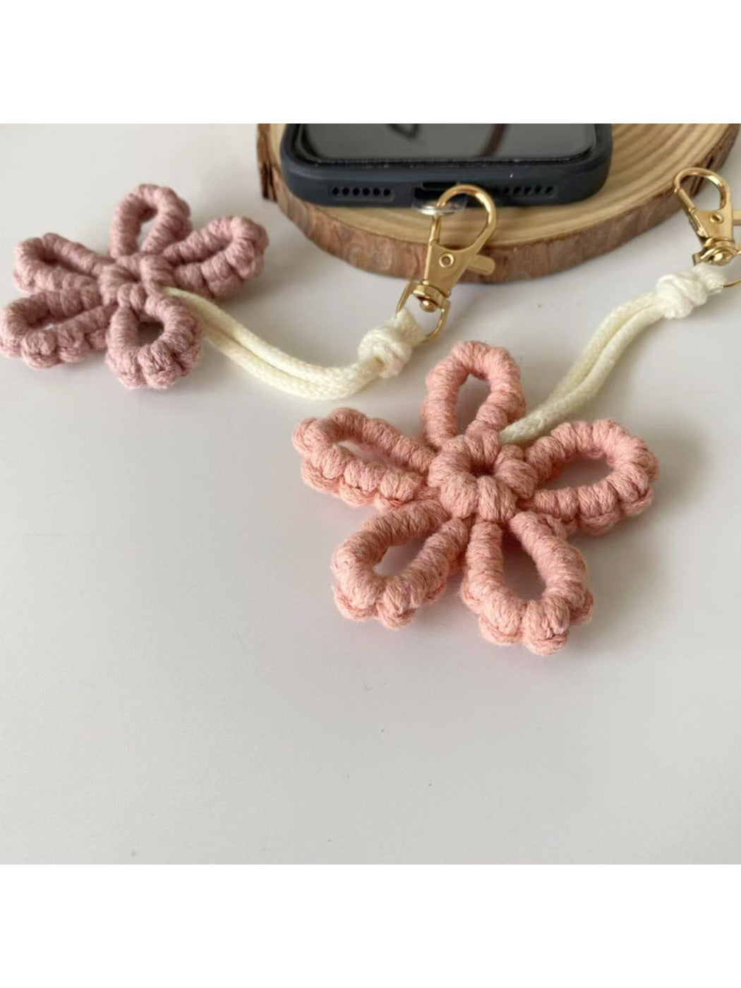 Keypus - Flower Keychain Minimalist Cute Floral Accessory