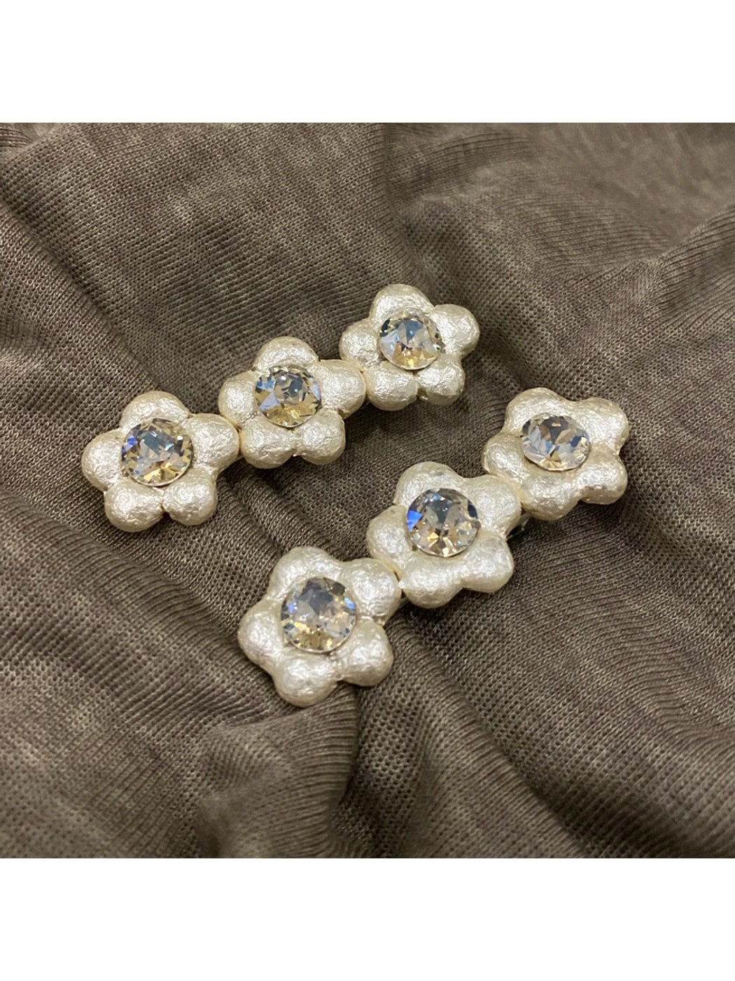 Beau - Alloy Floral Decorative Side Hair Clip