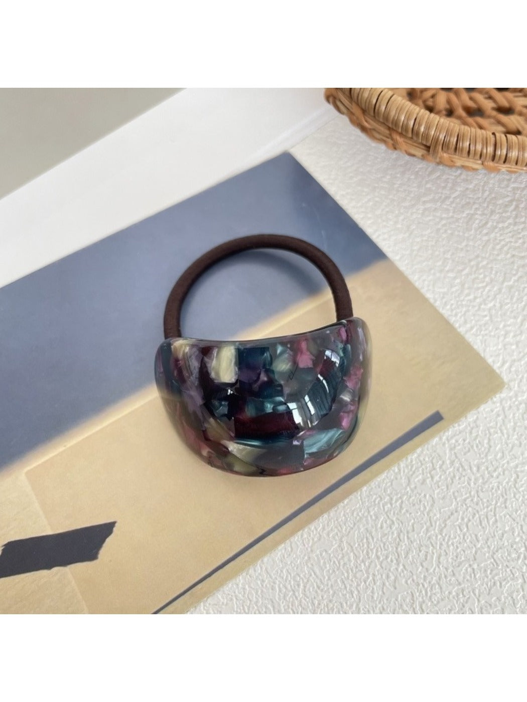 Gifty - Elegant Oval Shaped Hair Tie