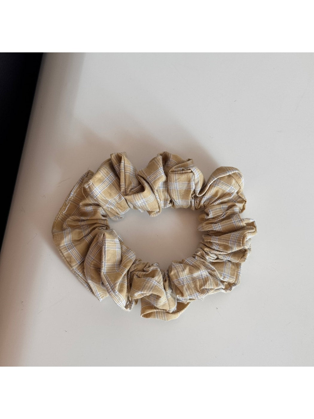 Beau - Plaid Fabric Covered Oval Alloy Hair Clip