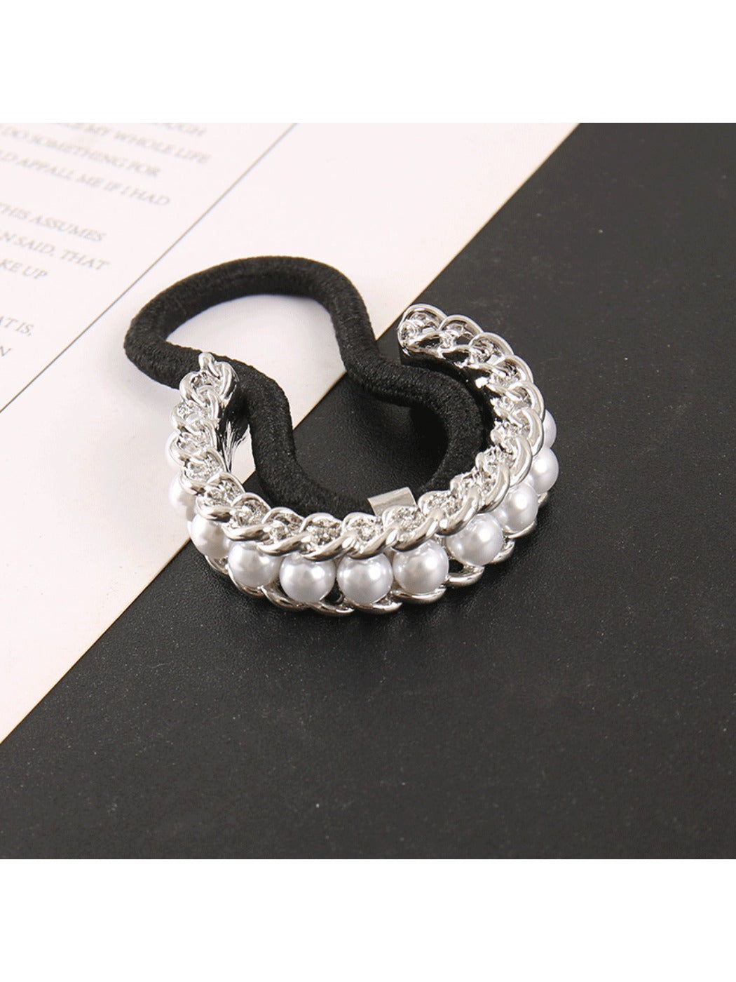 Gifty - Vintage Chain Bead Hair Tie