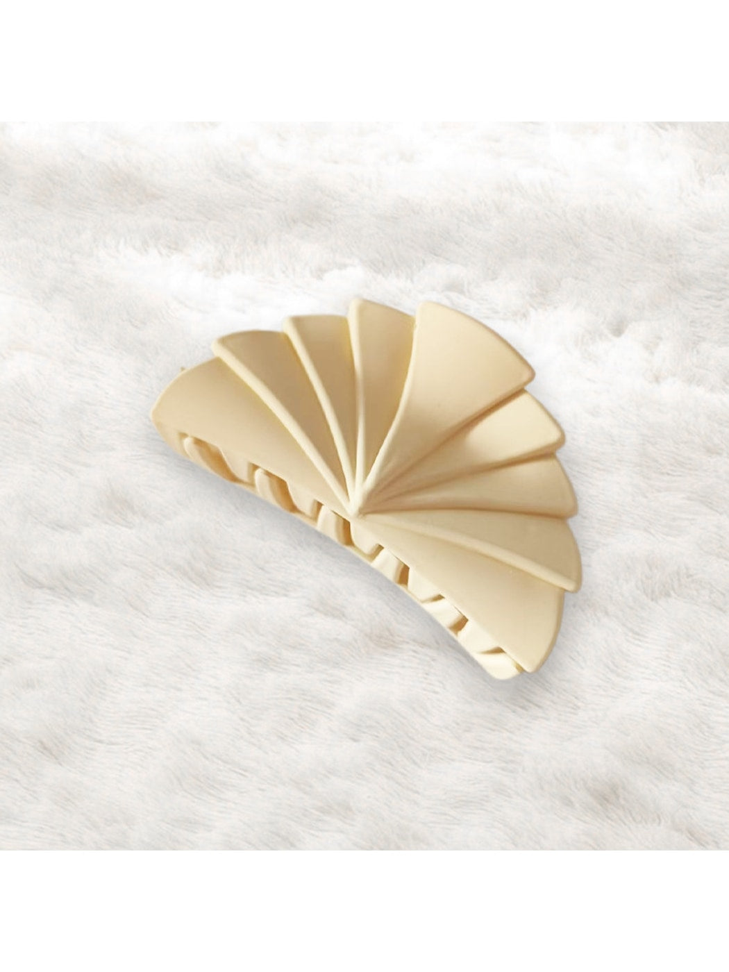 Beau - Modern Minimalist 7cm Plastic Fan Shape Claw Clip