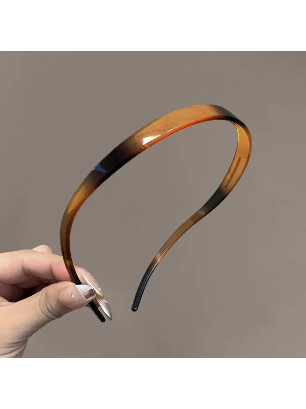 Gifty - Minimal Ring Shape Retro Plastic Headband