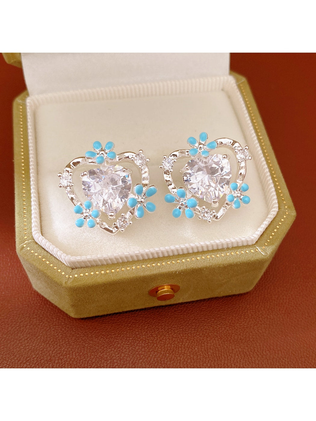 Earedge - Alloy Heart Flower Detail Stud Earrings