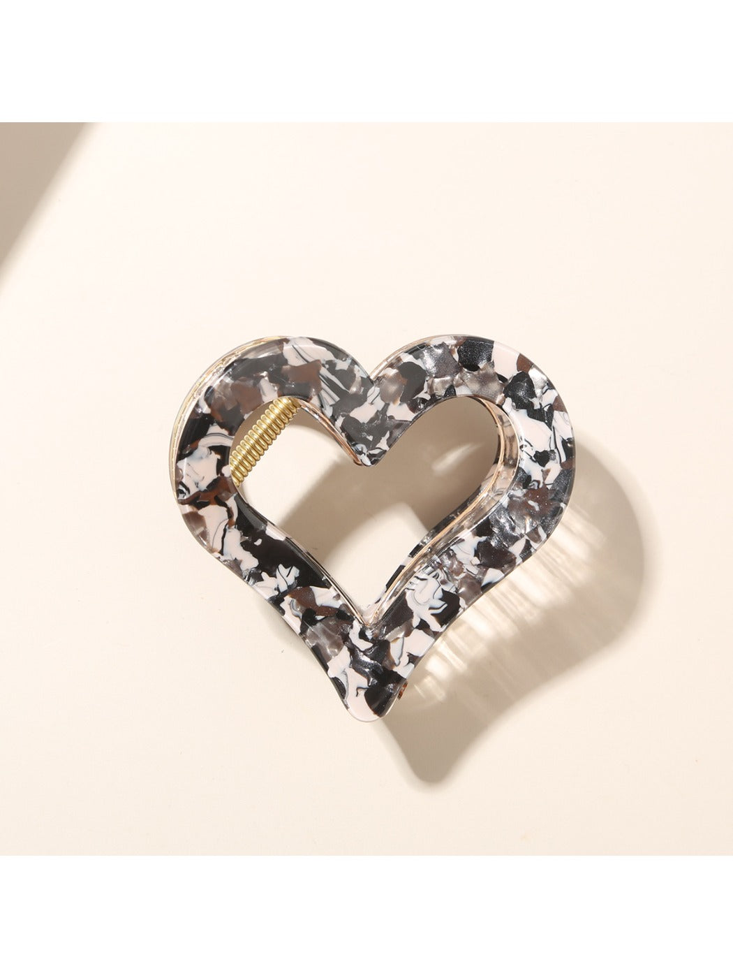Beau - Vintage Heart Shaped Claw Clip