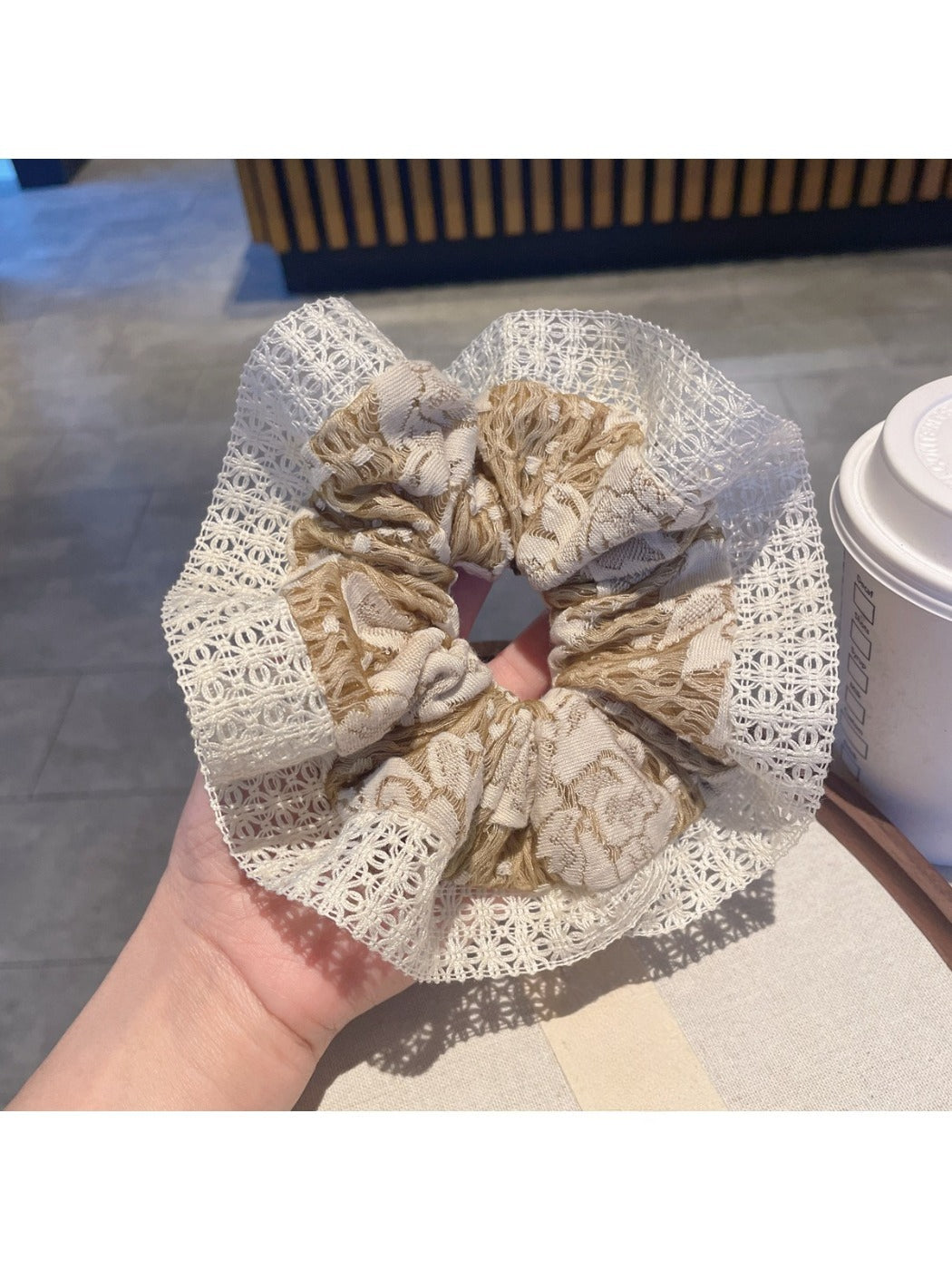 Gifty - Delicate Lace Hair Scrunchie