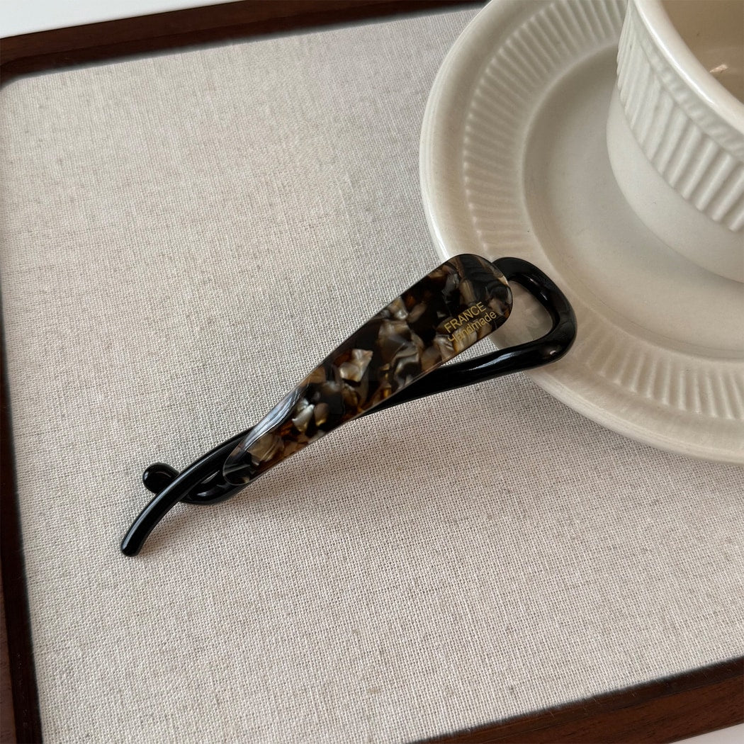 Beau - Acetate Geometric Marble Twist Hair Clip