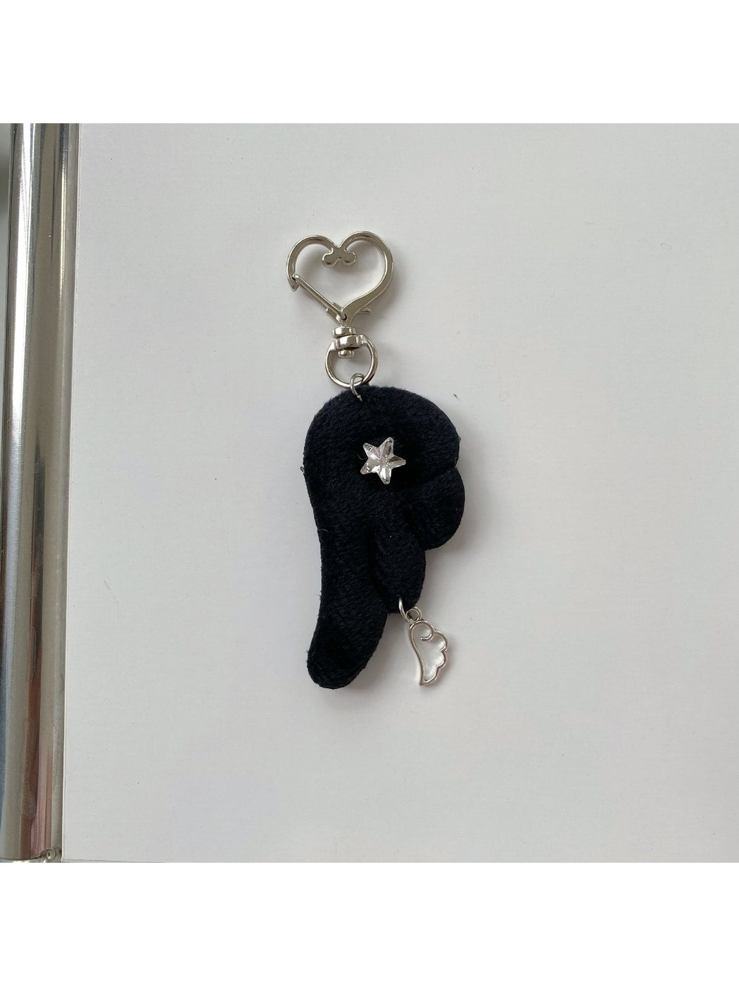 Keypus - Retro Plush Angel Wing Star Detail Keychain