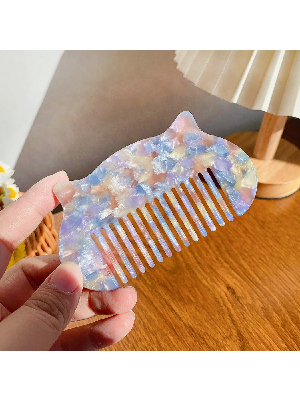 Camerow - Elegant Vintage Cat Ear Shaped Hair Comb