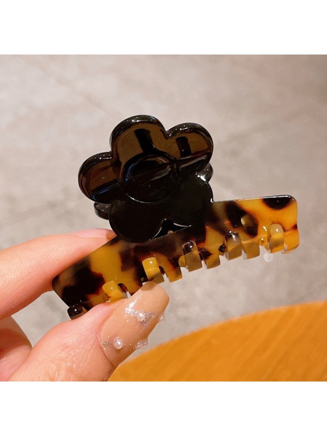 Beau - Bohemian Floral Hair Claw Clip