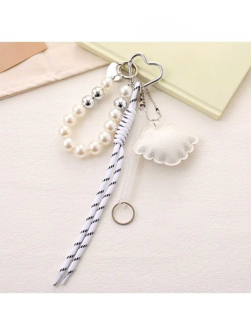 Keypus - Cute Seashell-Shaped Keychain