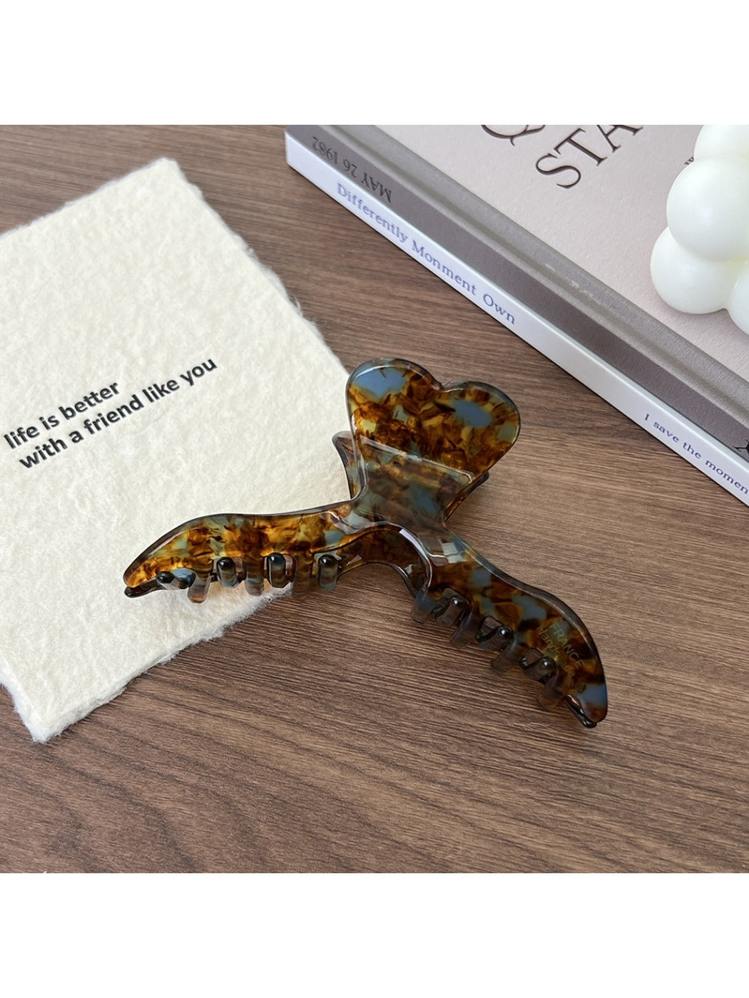 Beau - Retro Fishtail Silhouette Hair Claw Clip